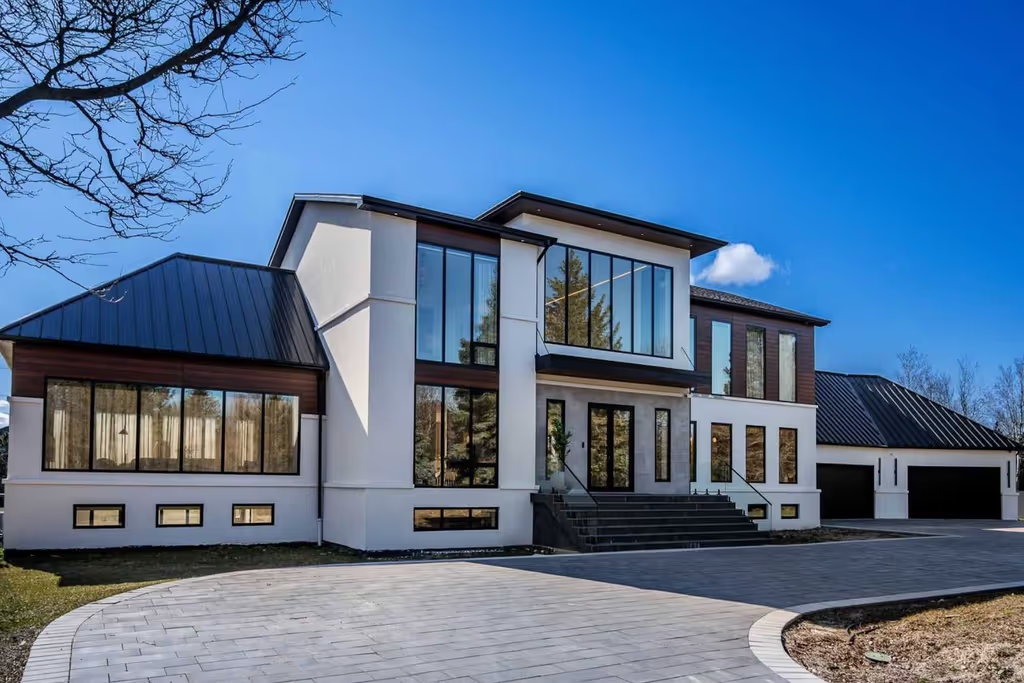 2 Allen Manor, Markham 房屋正面实景